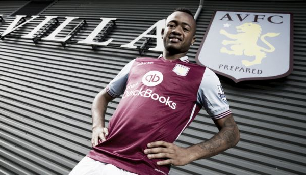 Jordan Ayew rejoint Aston Villa