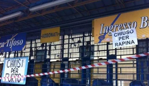 La domenica del Parma: l'accusa ragionata di Lucarelli, il malessere di Crespo, la protesta dei tifosi