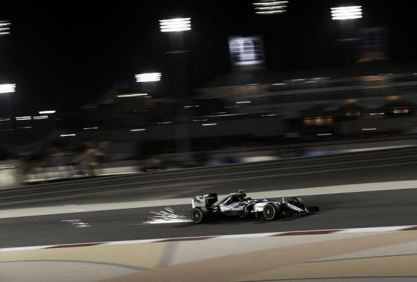 FP2 do GP do Bahrain: Mercedes voltam à liderança