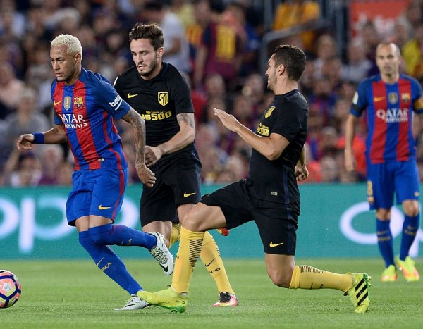 Liga, Correa risponde a Rakitic: 1-1 tra Barcellona e Atletico Madrid