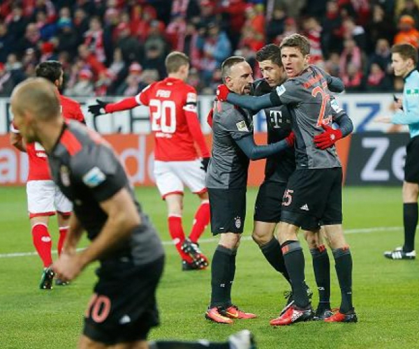 Bundesliga - Il Bayern Monaco aggancia il Lispia per una notte: 3-1 al Mainz