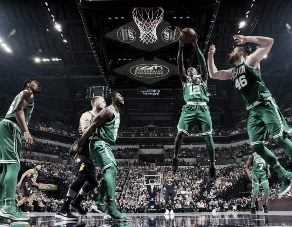 NBA, Celtics col gusto del brivido a Indiana. Chicago batte anche i Sixers