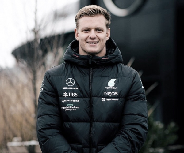 De casa nova: Mick Schumacher será piloto reserva da Mercedes em 2023
