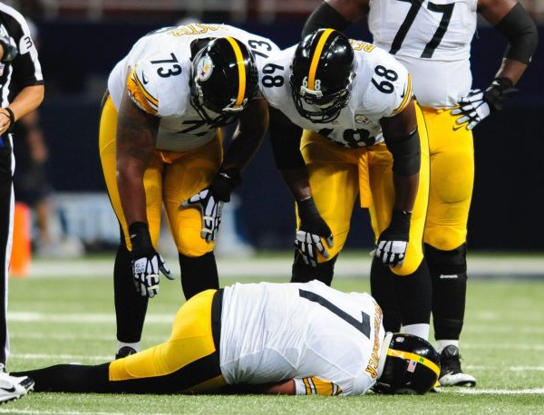 Ben Roethlisberger Sprains MCL, Expected To Be Out for 4-6 Weeks