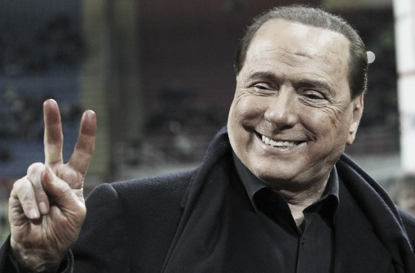 Milan ai cinesi, Berlusconi dice sì: sarà presidente onorario. Fassone ancora in Cina qualche giorno