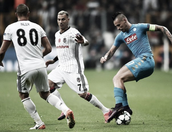 Napoli, la perla di Hamsik salva gli azzurri: 1-1 con il Besiktas