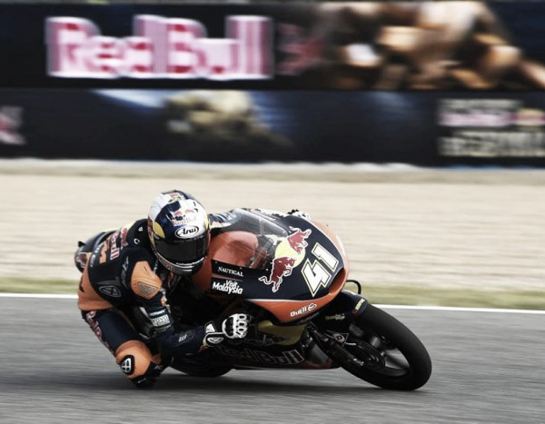 Moto3, Jerez: Binder eroico, parte ultimo e vince il suo primo GP