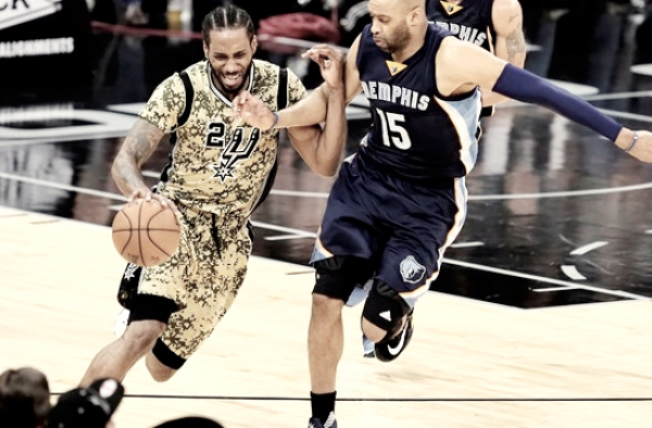 NBA - I San Antonio Spurs superano i Memphis Grizzlies guidati dal duo Aldridge-Leonard