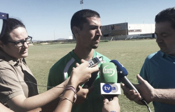 Diego Merino: "Si a día de hoy nos comparamos con el Villanovense, el equipo humilde somos nosotros"