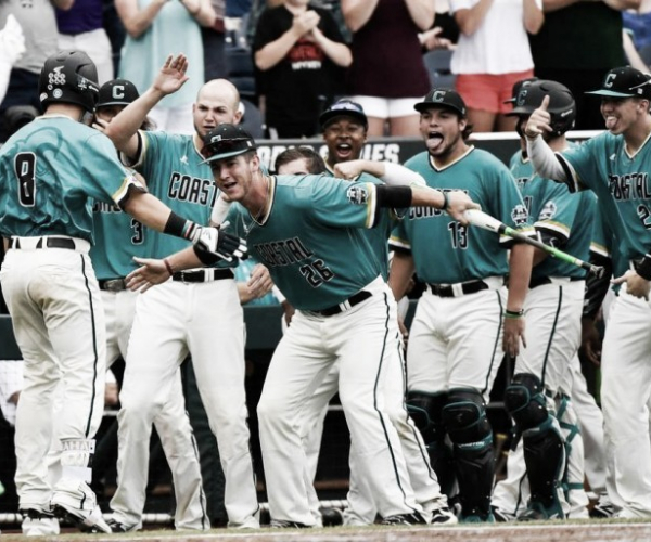 College World Series: Coastal Carolina Chanticleers clinch berth in finals with win over TCU Horned Frogs 7-5