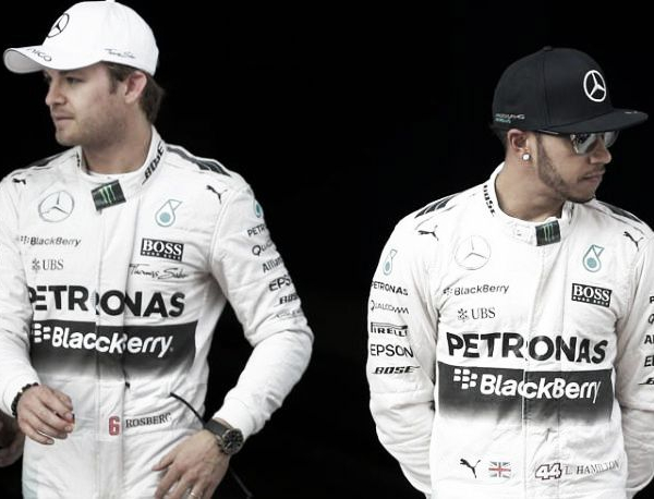 Shanghai, guerra Mercedes. Rosberg furioso: “Lewis mi ha danneggiato”. Hamilton: “Non sei riuscito a superarmi”
