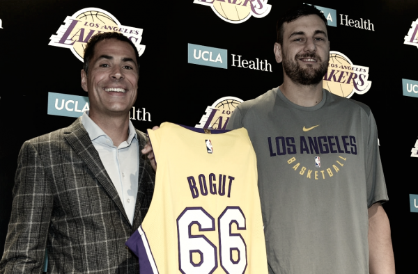 NBA - Andrew Bogut pronto alla nuova esperienza ai Lakers: "Aiuterò i giovani a crescere"