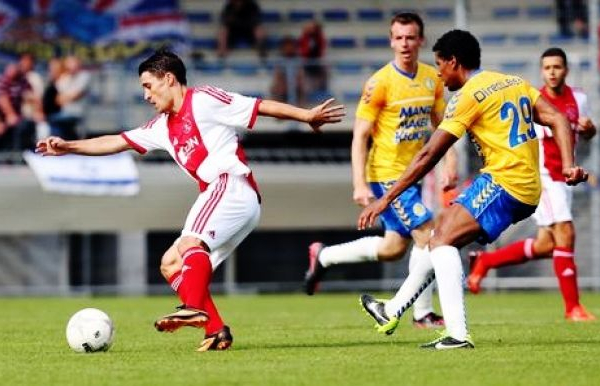 Resultado Ajax - RKC Waalwijk (0-0)