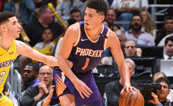 NBA - Booker trascina Phoenix in casa dei Lakers, Denver travolgente