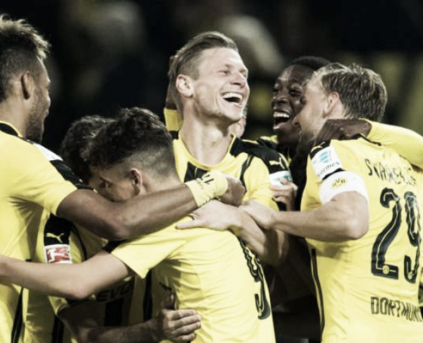 Bundesliga, il Borussia Dortmund batte il Friburgo e sale momentaneamente in vetta