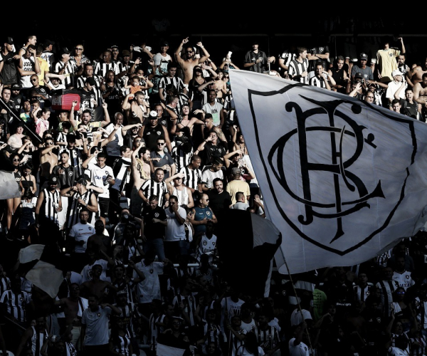 Botafogo inicia venda de ingressos para duelo contra Atlético-PR; tíquete mais barato custa R$ 5