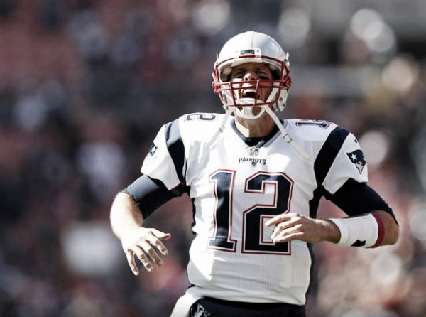 Tom Brady regresa ganando