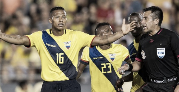 Copa America Centenario: Ecuador's Miler Bolaños denies game-winning goal in dull draw against Brazil
