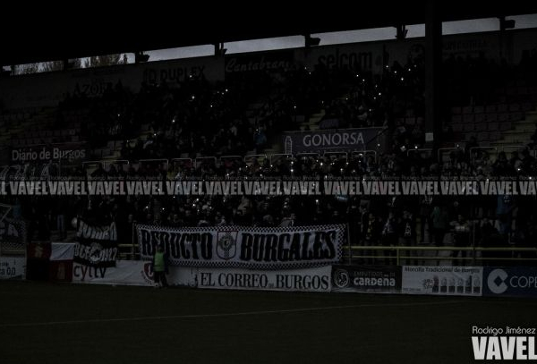 Burgos CF - Unión Popular de Langreo: misma dinámica, distinto estado