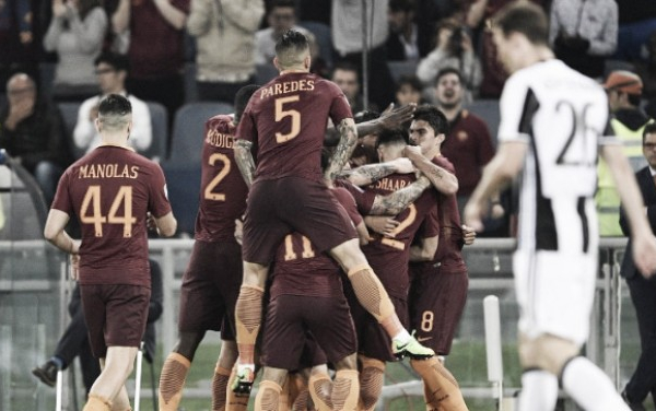 Roma: verso Genoa, Spalletti valuta il 4-2-3-1, tiene sempre banco il caso Totti