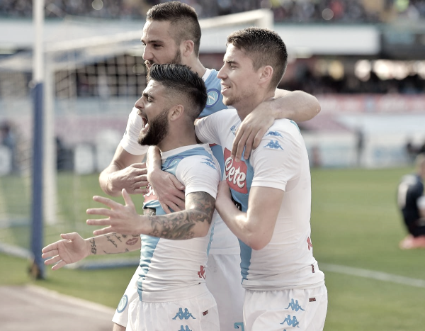Serie A: Il Napoli cala il tris con Insigne (2) e Mertens. Battuto il Crotone 3-0