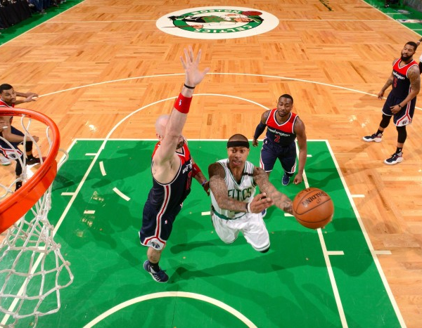 NBA Playoffs - Isaiah Thomas è spaziale, i Celtics vincono in rimonta Gara 2 dopo un OT