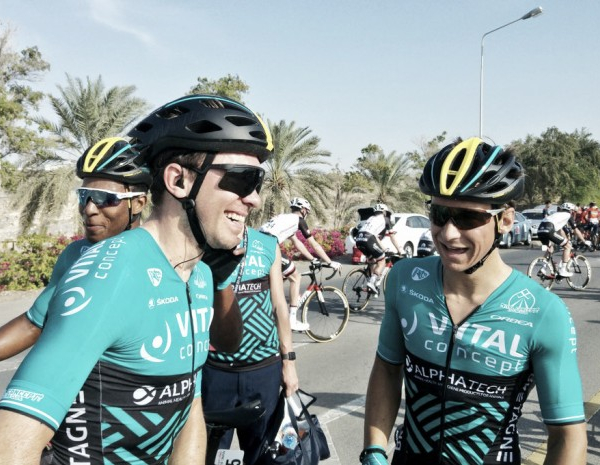 Tour of Oman, Coquard sorprende tutti nella prima tappa