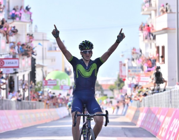 Giro d'Italia, Izaguirre beffa Visconti a Peschici, Jungels ancora in rosa