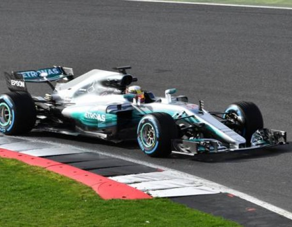 F1- Presentata la nuova Mercedes W08