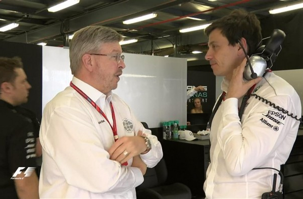 F1 - Ross Brawn ai fan: "Perchè volete i vecchi motori?"
