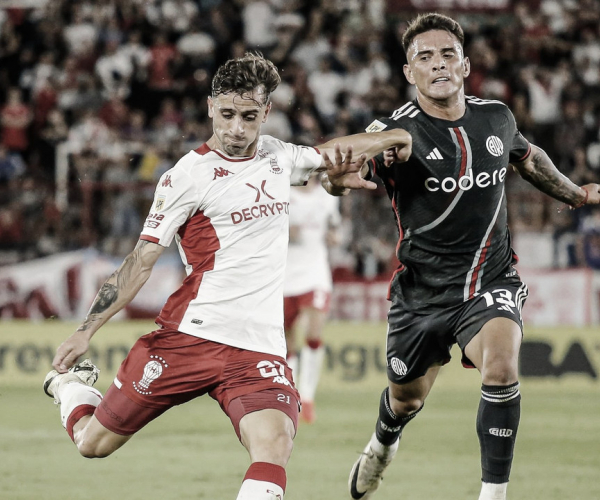 Goles y resumen del Huracán 1-0 River en Copa de la Liga
2024