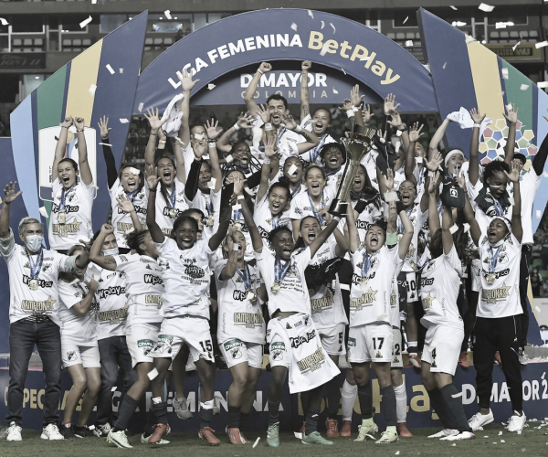 En una 'Linda noche', Deportivo Cali se coronó campeón de la Liga Femenina 2021