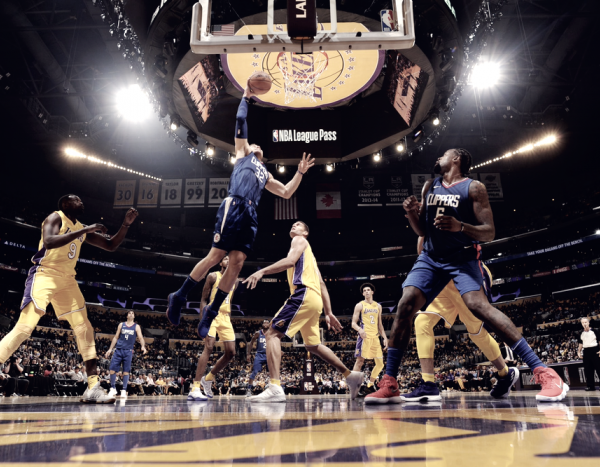 NBA - Lakers mai in partita: il derby di Los Angeles va ai Clippers