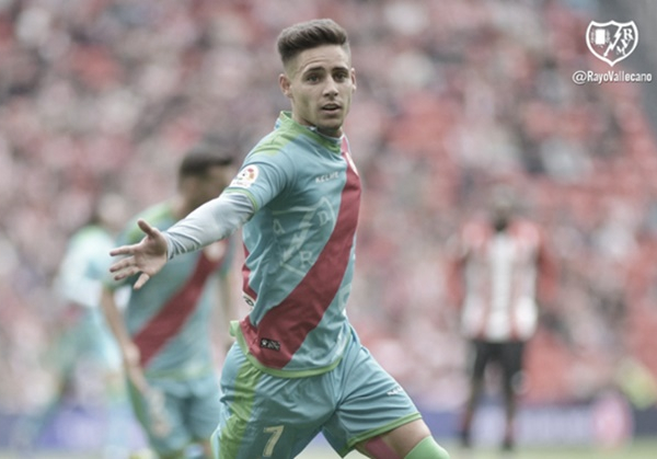 Álex Moreno se estrena como goleador en Primera División