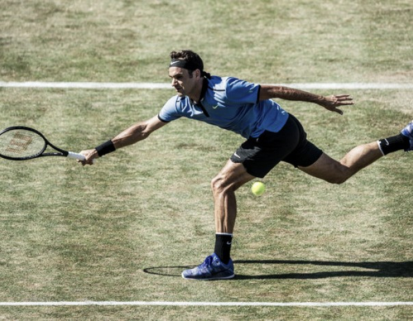 Roger Federer says he is "completely on track" ahead of Wimbledon