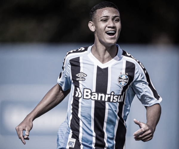 Promessa do Grêmio vibra com título Gaúcho Sub-20: “Campanha impecável”