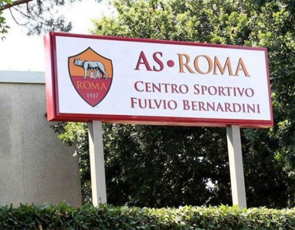 Roma, verso la Fiorentina con l'11 obbligato. Spalletti: "Facciamo lo stadio, subito"