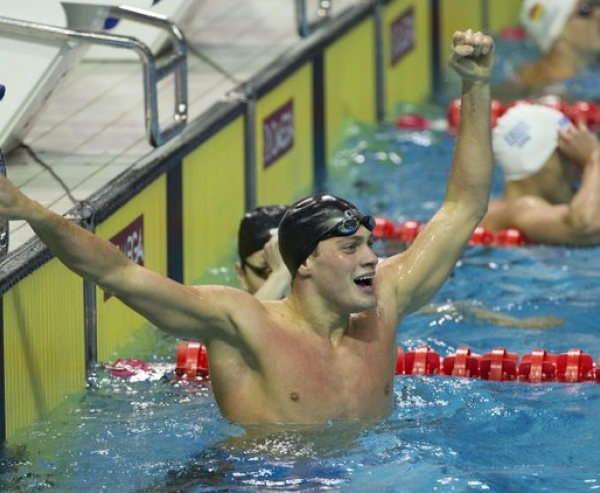Nuoto, Assoluti Riccione: Dotto re dei 100, Sabbioni da record. Paltrinieri precede un grande Detti nei 1500