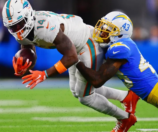 Highlights: Dolphins 36-34 Chargers in 2023 NFL Regular Season