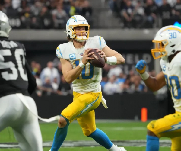 Highlights: Raiders 17-24 Chargers in 2023 NFL