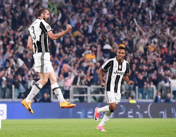 Juventus - Chiellini out contro il Barça. In campo Barzagli e Benatia