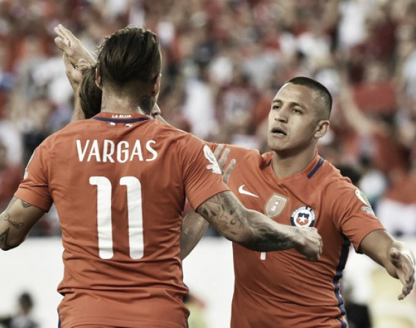 A chispazos: Chile supera a Panamá y se mete en cuartos de final