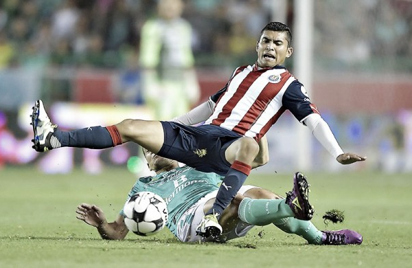 León y Chivas brindan espectacular empate