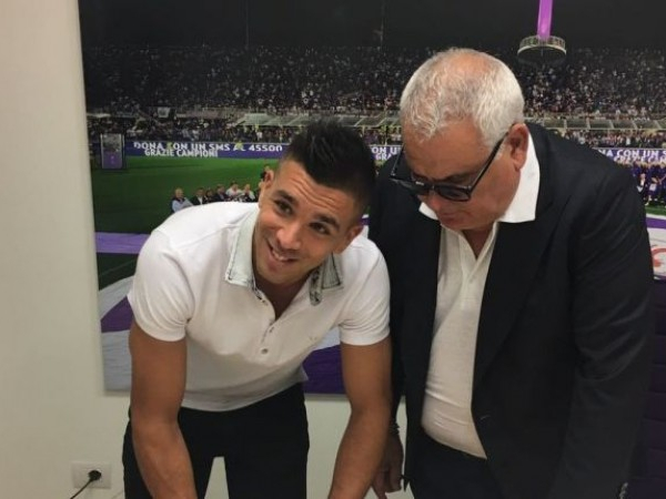 Fiorentina, ufficiale l'arrivo di Simeone dal Genoa. 5 anni di contratto