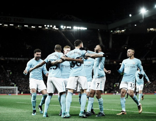 Premier League - Il Manchester City espugna Old Trafford e scappa in vetta: United battuto 1-2 e +11 in classifica