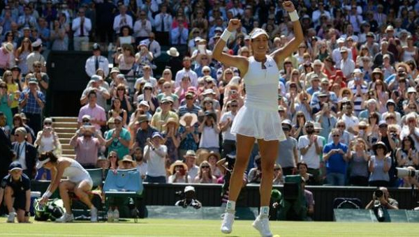 Wimbledon 2015: Muguruza da urlo, è finale!