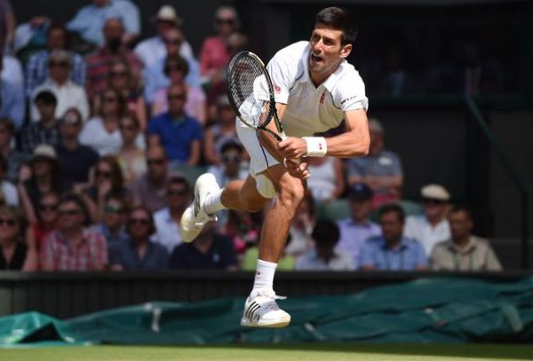 Wimbledon 2015, Djokovic supera Gasquet in tre set