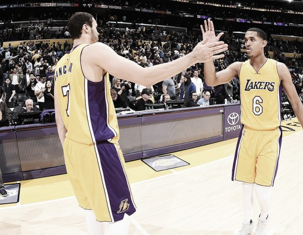 NBA - Isaiah Thomas ai Lakers! Cleveland prende Clarkson e Nance jr.