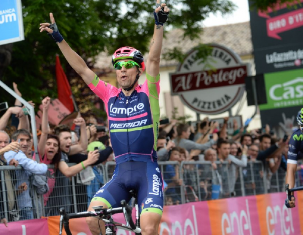 Giro : Ulissi fait la passe de deux