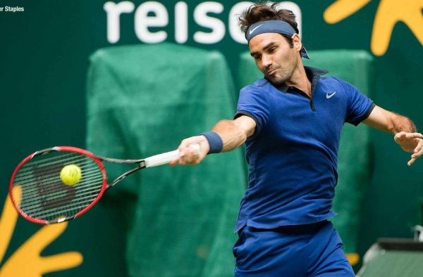 ATP Halle - Federer doma Goffin, Zverev in semifinale. Forfait Kohlschreiber, sorride Thiem